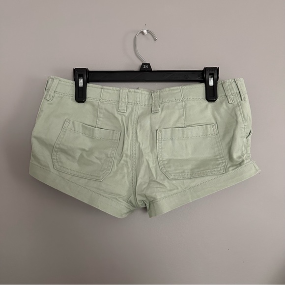 Light Green Hollister Shorts - Picture 4 of 4